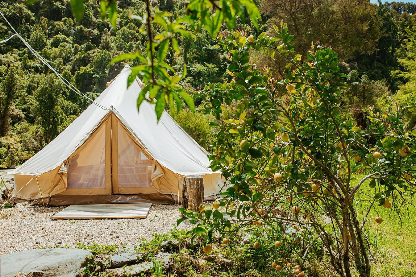 Golden Bay Glamping Hotel ทาคาคา ภายนอก รูปภาพ